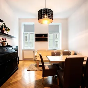 3-bedroom-apartment-in-central.vienna-besthotels.com/